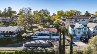 10280 Argonaut Dr, Jackson, CA 95642