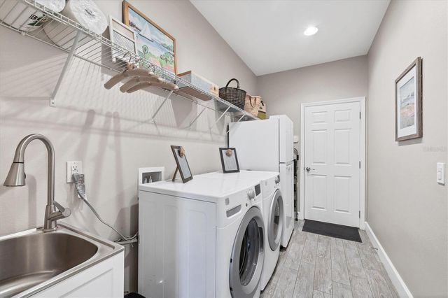 6347 ANISE DRIVE, Sarasota, FL 34238