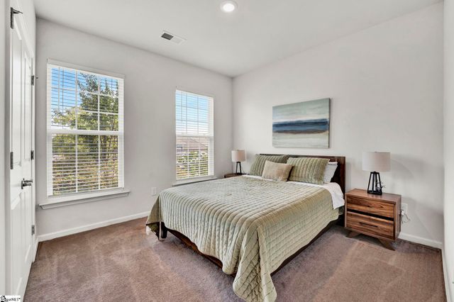 304 Double Crest Drive, Taylors, SC 29687