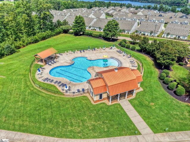 304 Double Crest Drive, Taylors, SC 29687