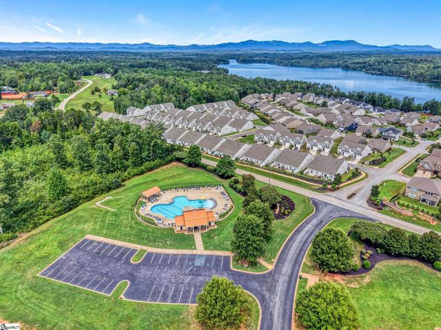 304 Double Crest Drive, Taylors, SC 29687