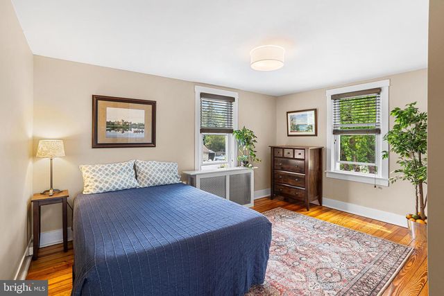 211 EDGEWOOD AVE, Delanco, NJ 08075
