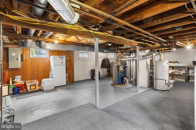 211 EDGEWOOD AVE, Delanco, NJ 08075