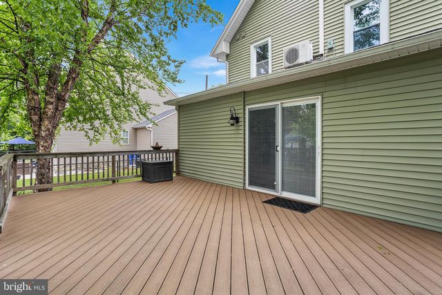 211 EDGEWOOD AVE, Delanco, NJ 08075
