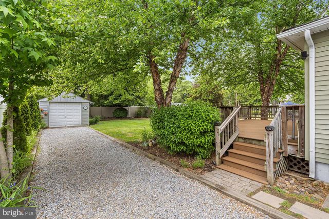 211 EDGEWOOD AVE, Delanco, NJ 08075