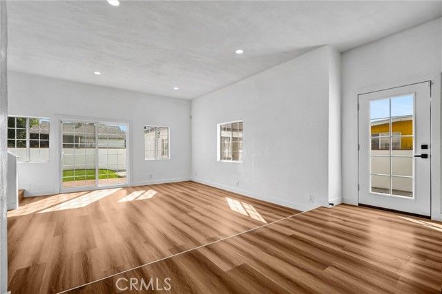 1200 S Castlegate, Compton, CA 90221