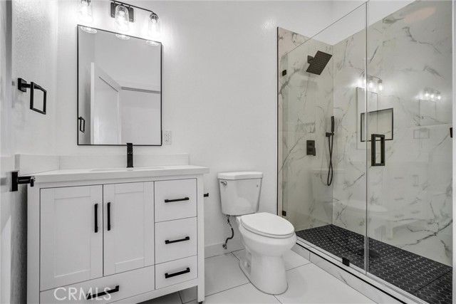 1200 S Castlegate, Compton, CA 90221