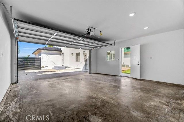 1200 S Castlegate, Compton, CA 90221