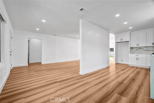 1200 S Castlegate, Compton, CA 90221