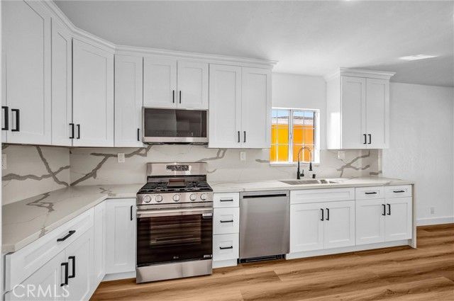 1200 S Castlegate, Compton, CA 90221