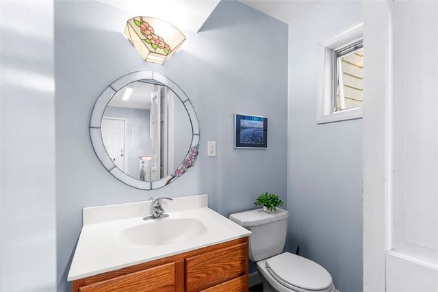 90 Battey Meetinghouse Road, Scituate, RI 02857