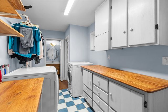 90 Battey Meetinghouse Road, Scituate, RI 02857