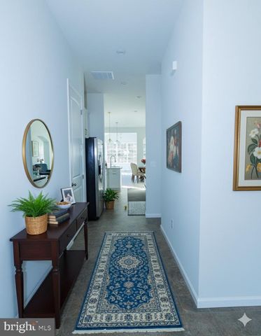 1817 COLT LN, Frederick, MD 21702