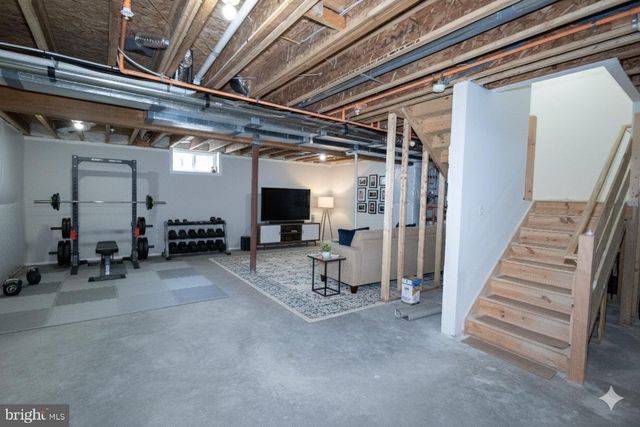 1817 COLT LN, Frederick, MD 21702