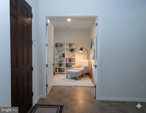 1817 COLT LN, Frederick, MD 21702