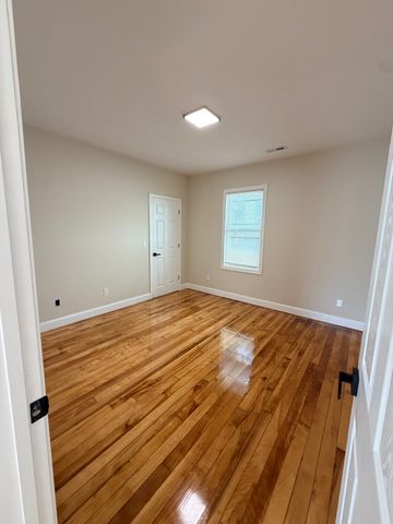 11 Louise Street 1, Worcester, MA 01607