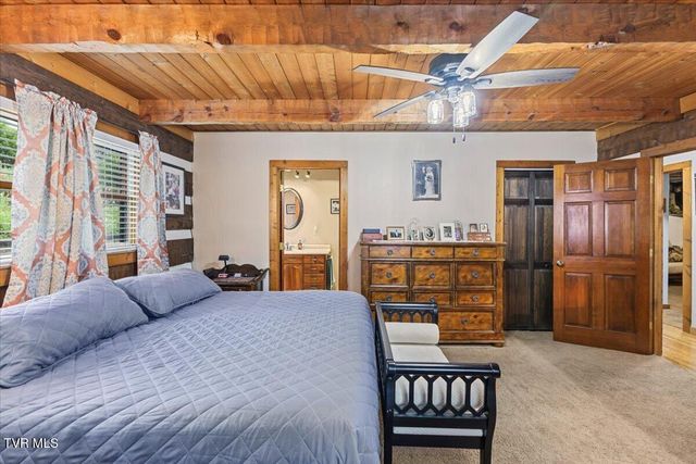 271 Caney Creek Road, Rogersville, TN 37857