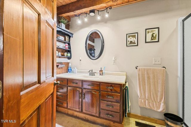 271 Caney Creek Road, Rogersville, TN 37857