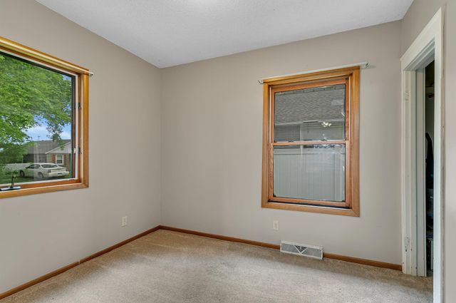 524 2nd Street SE, Saint Cloud, MN 56304