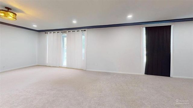 620 N Washington Street, Nevada, MO 64772