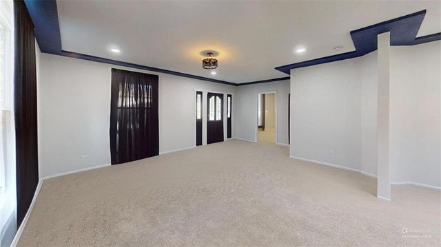 620 N Washington Street, Nevada, MO 64772