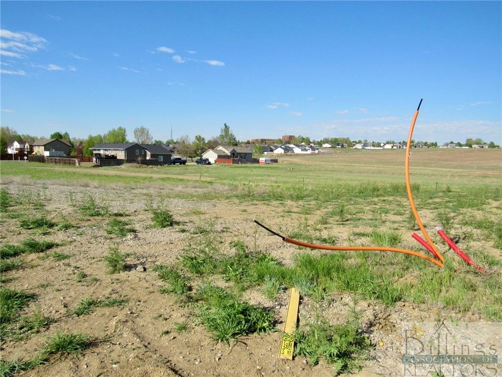 2030 Gleneagles Blvd, Billings, MT 59105 photo 4