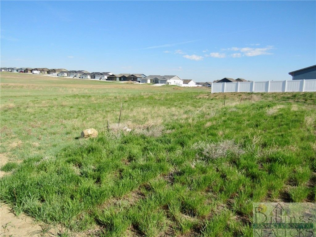 2030 Gleneagles Blvd, Billings, MT 59105 photo 5