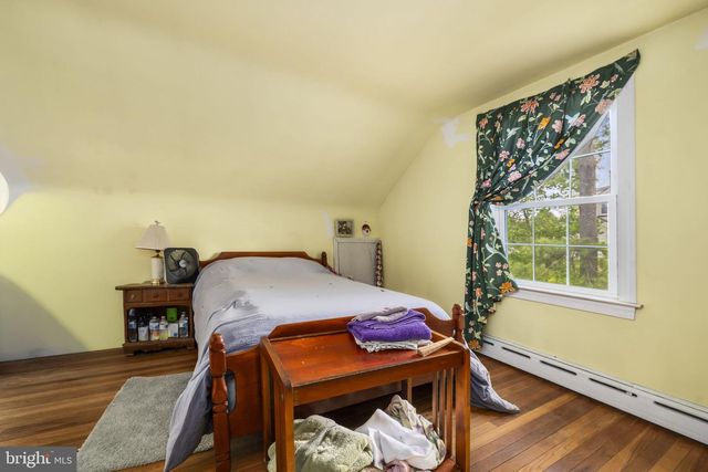 819 W MINER ST, West Chester, PA 19382