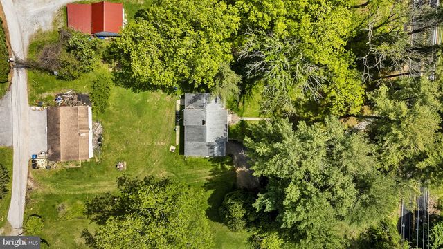 819 W MINER ST, West Chester, PA 19382