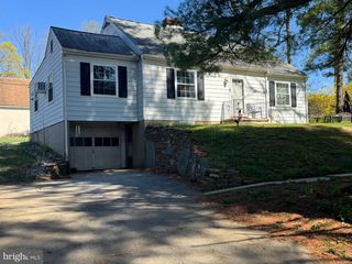 819 W MINER ST, West Chester, PA 19382