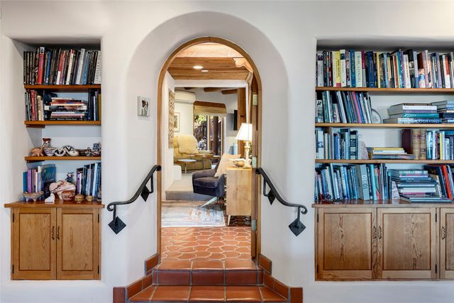 2022 Foothills Road, Santa Fe, NM 87505