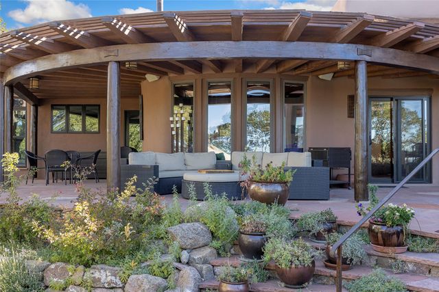 2022 Foothills Road, Santa Fe, NM 87505