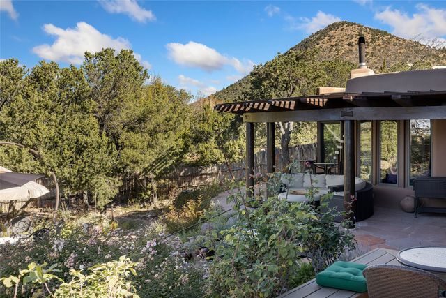2022 Foothills Road, Santa Fe, NM 87505