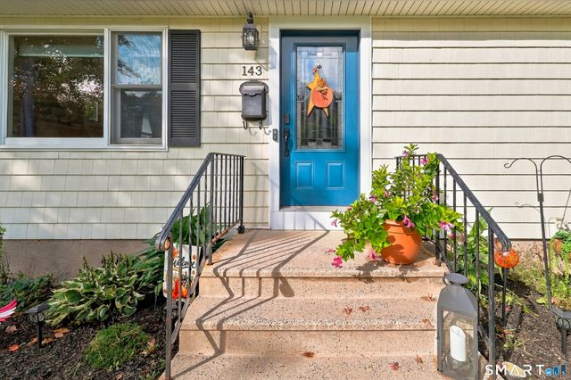 143 Federal Street, West Hartford, CT 06110