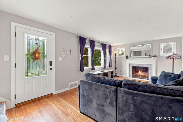 143 Federal Street, West Hartford, CT 06110