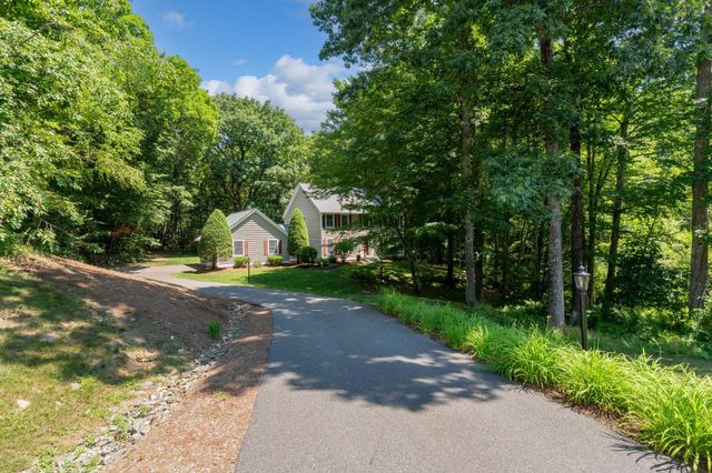 83 Rosewell Road, Bedford, NH 03110