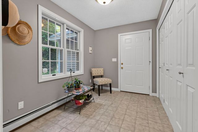 83 Rosewell Road, Bedford, NH 03110