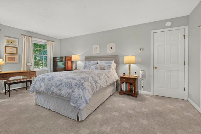 83 Rosewell Road, Bedford, NH 03110