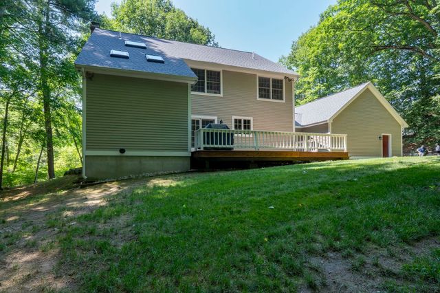 83 Rosewell Road, Bedford, NH 03110