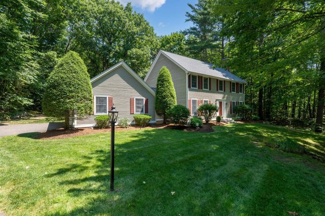 83 Rosewell Road, Bedford, NH 03110
