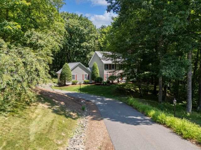 83 Rosewell Road, Bedford, NH 03110