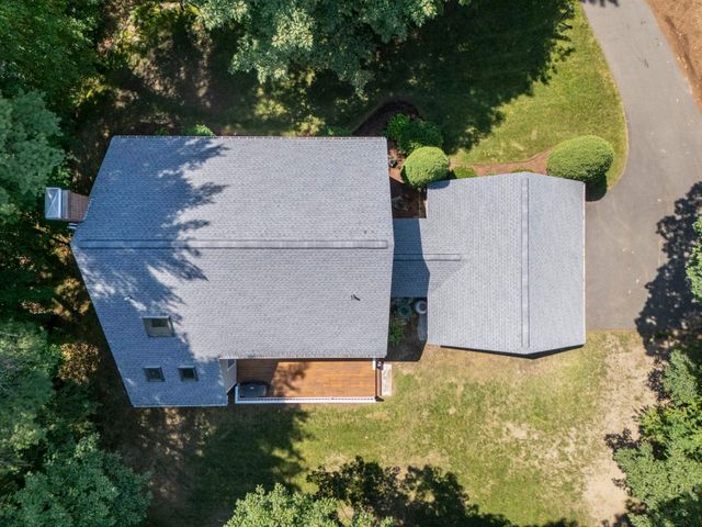 83 Rosewell Road, Bedford, NH 03110
