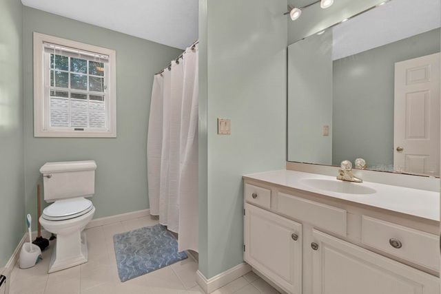 83 Rosewell Road, Bedford, NH 03110