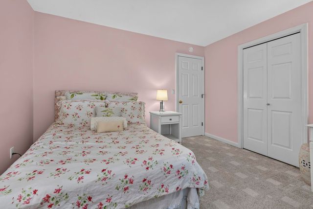 83 Rosewell Road, Bedford, NH 03110