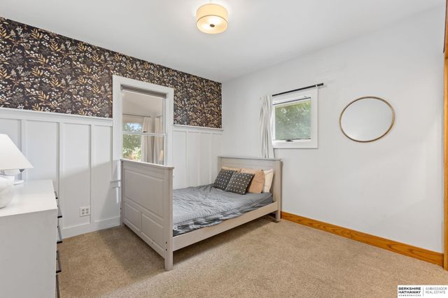 4132 M Street, Omaha, NE 68107