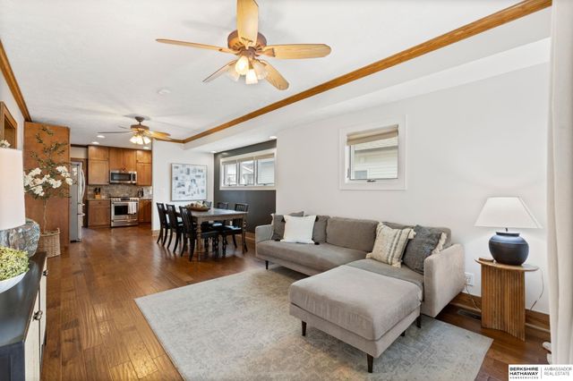 4132 M Street, Omaha, NE 68107