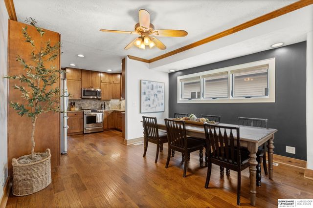 4132 M Street, Omaha, NE 68107