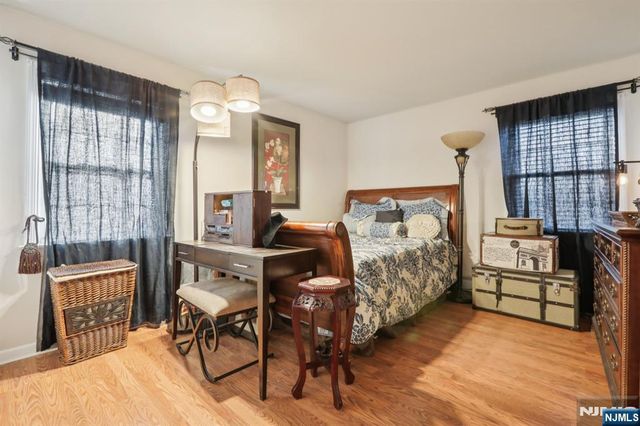 4 Brookview Drive, Woodland Park, NJ 07424