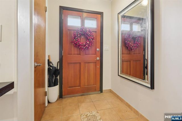 4 Brookview Drive, Woodland Park, NJ 07424