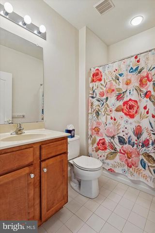 550 HODGSON CIR, West Grove, PA 19390